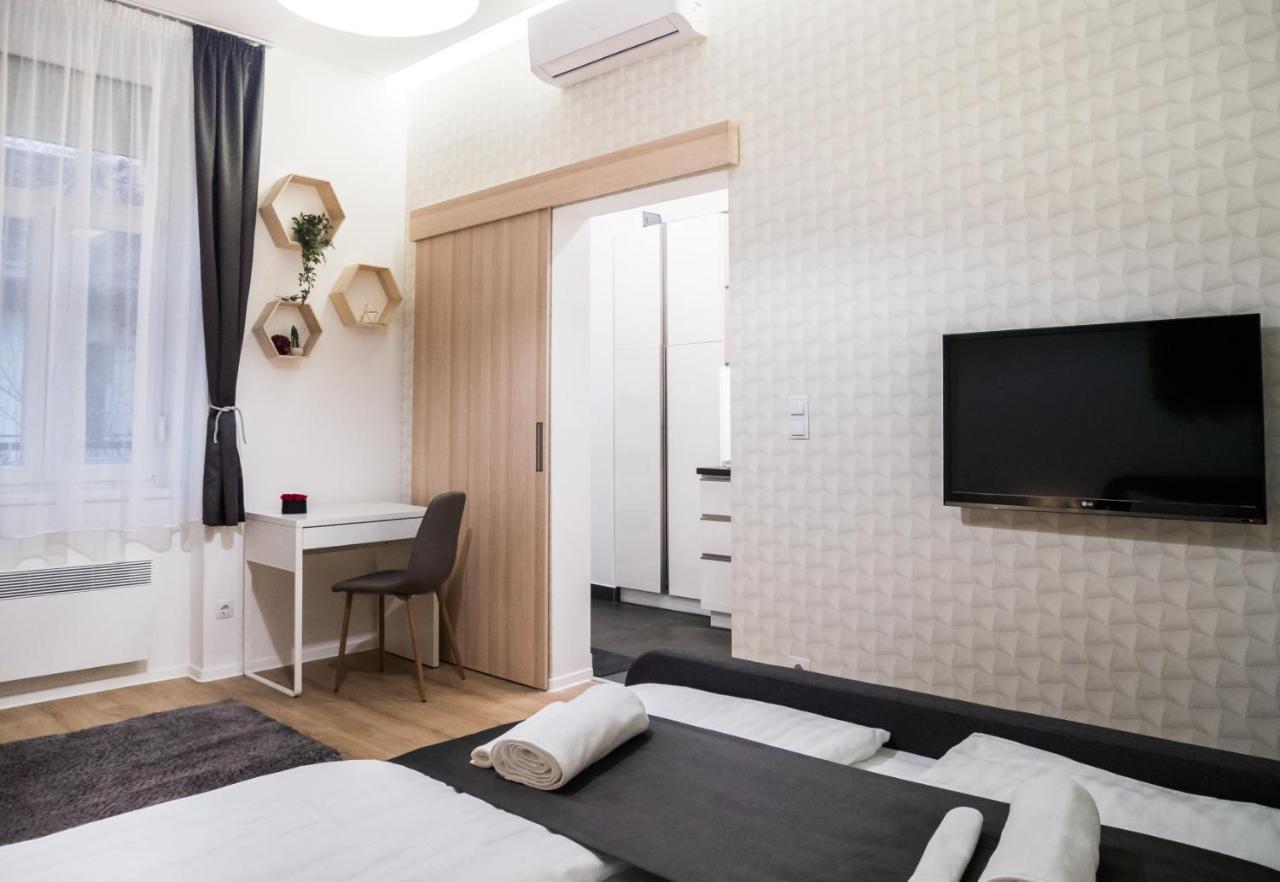 Stunning Studio Apartment Budapeste Exterior foto