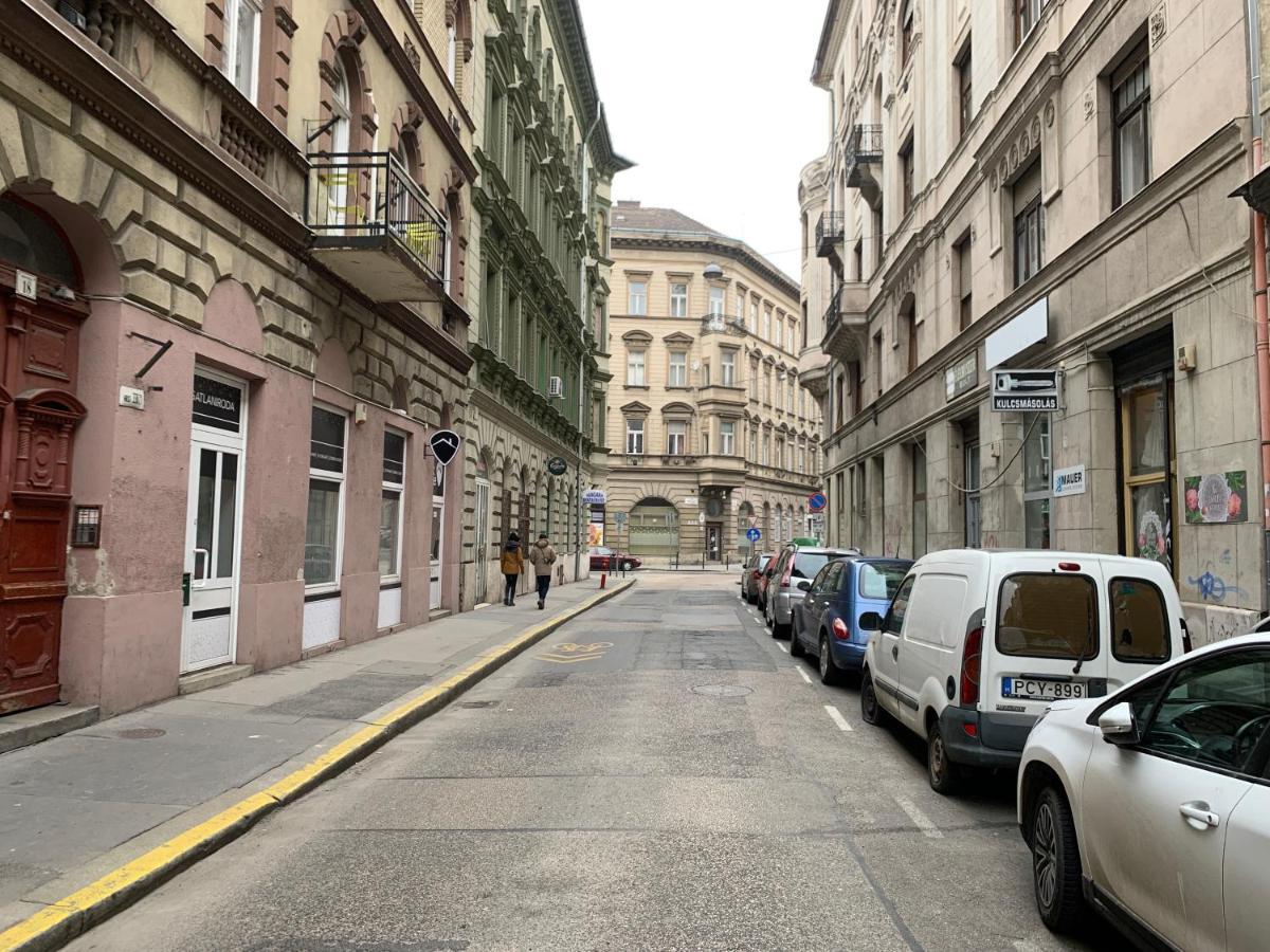 Stunning Studio Apartment Budapeste Exterior foto